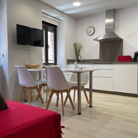 Apartamentos Puertas Del Orbigo Каррисо-де-ла-Рибера Экстерьер фото