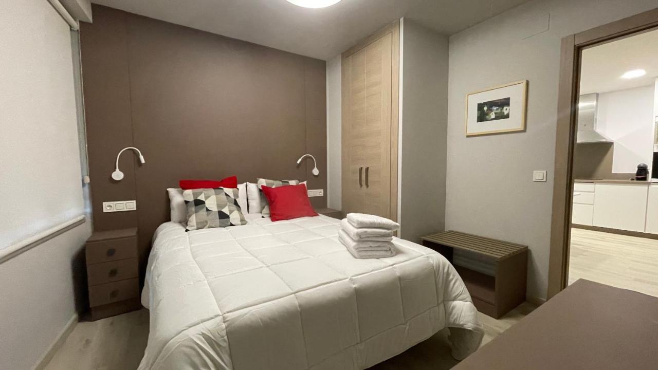 Apartamentos Puertas Del Orbigo Каррисо-де-ла-Рибера Экстерьер фото
